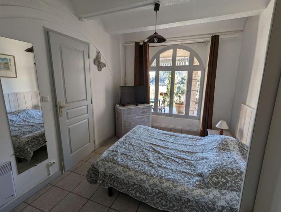 Gite Olivier Vals-les-Bains Zewnętrze zdjęcie